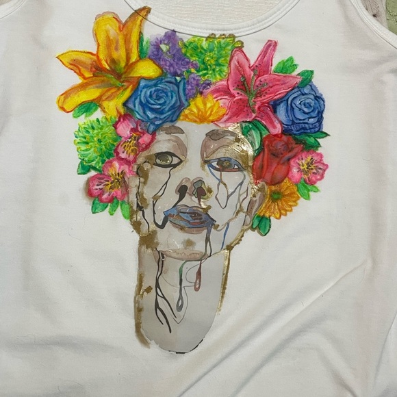 Hand-painted Tank - Picture 2 of 2